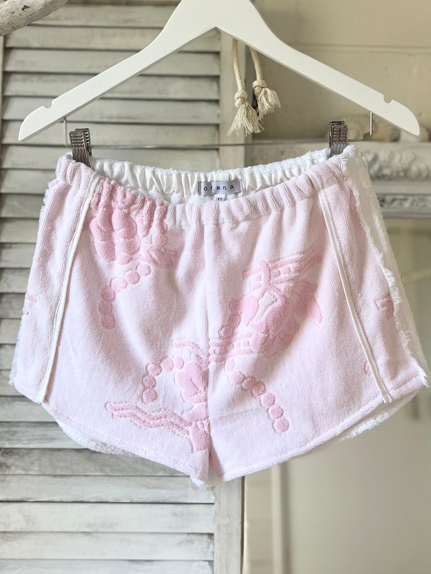 Vintage Short Shell Pink